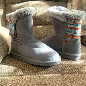 Lamo Stain and Water Resistant Suede Faux Fur Boot—Willow